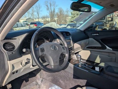 Used 2009 Lexus IS 250 AWD image 8