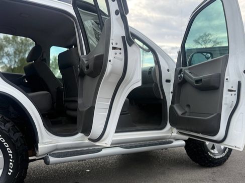 Used 2010 Nissan Xterra S image 9