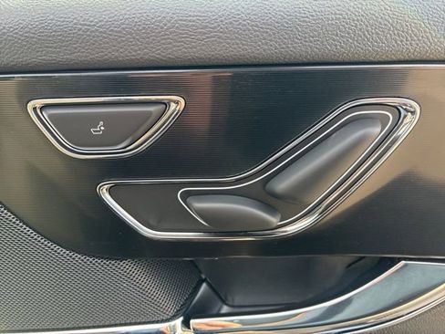 Used 2025 Lincoln Corsair Reserve w/ Equipment Group 202A image 25