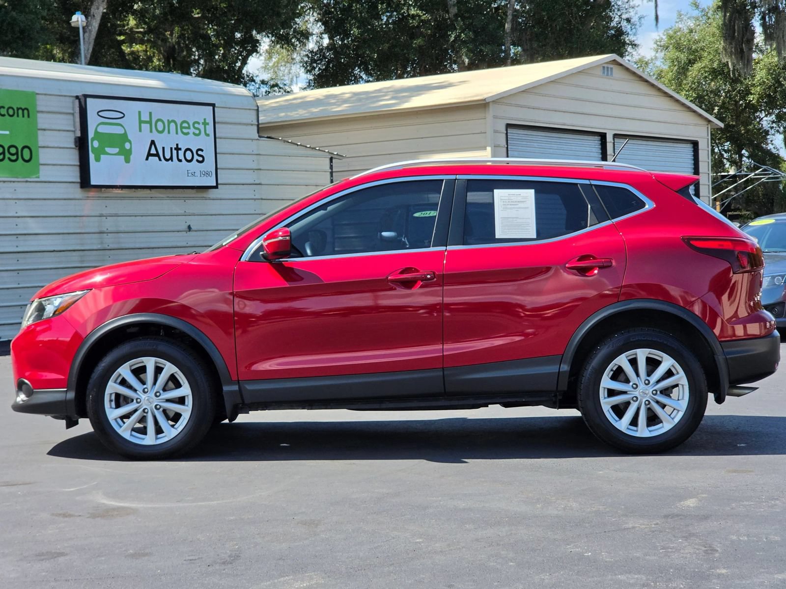 Used 2017 Nissan Rogue Sport SV FWD image 8