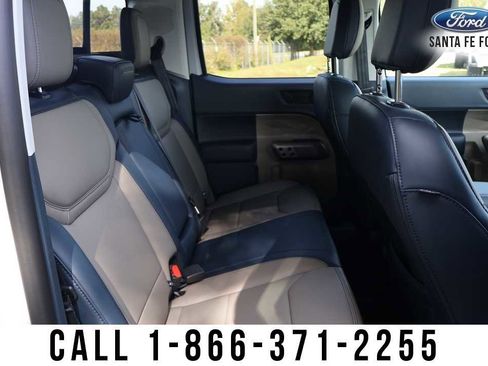 New 2025 Ford Maverick Lariat w/ 4K Tow Package image 30