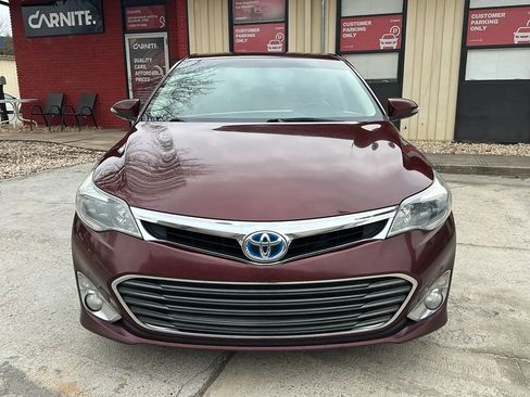 Used 2013 Toyota Avalon Limited image 8