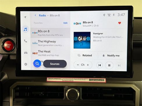 Used 2024 Toyota Tacoma TRD Off-Road image 29