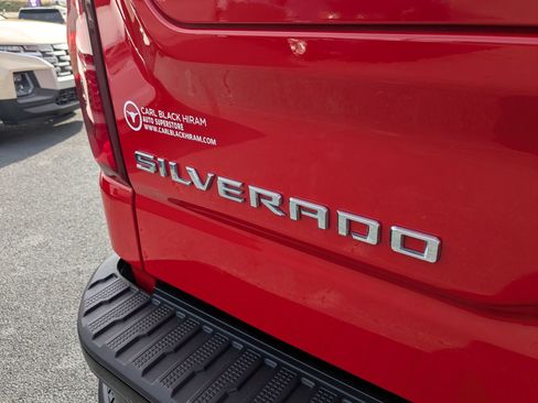 Used 2022 Chevrolet Silverado 1500 ZR2 image 28