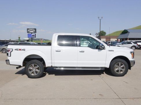 Used 2020 Ford F150 Lariat image 6