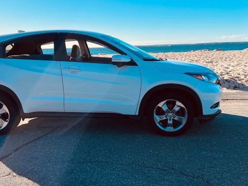 Used 2016 Honda HR-V EX image 20