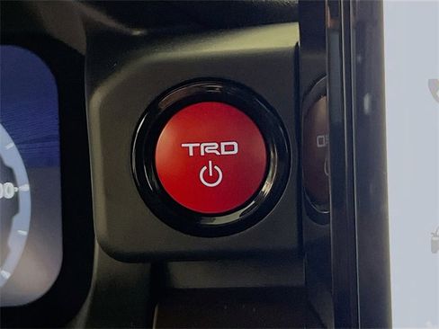 New 2025 Toyota Tacoma TRD Off-Road image 19