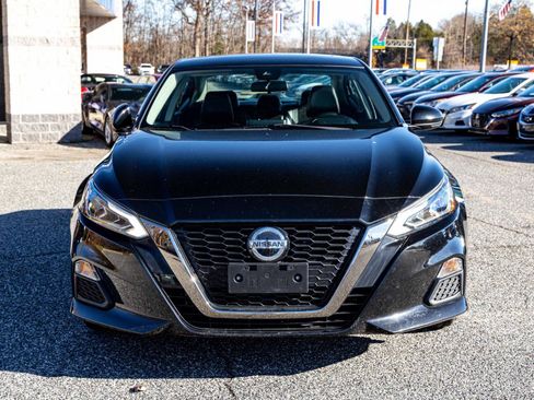Used 2021 Nissan Altima 2.5 SR w/ SR Premium Package FWD image 2