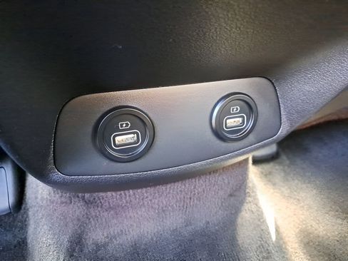 Used 2021 Hyundai Santa Fe SEL Premium image 10