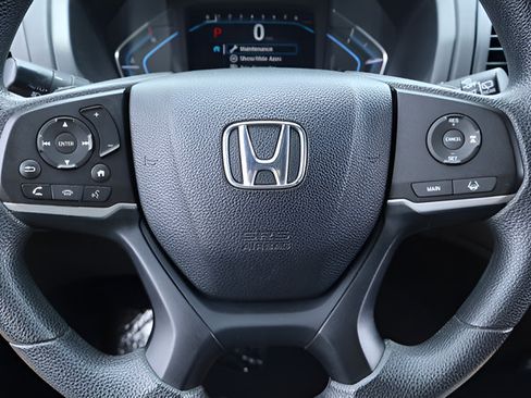 Used 2018 Honda Odyssey EX image 21