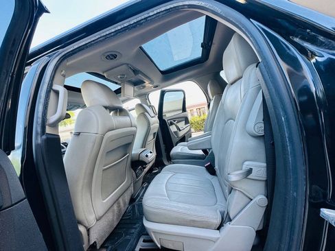 Used 2011 GMC Acadia Denali FWD image 15