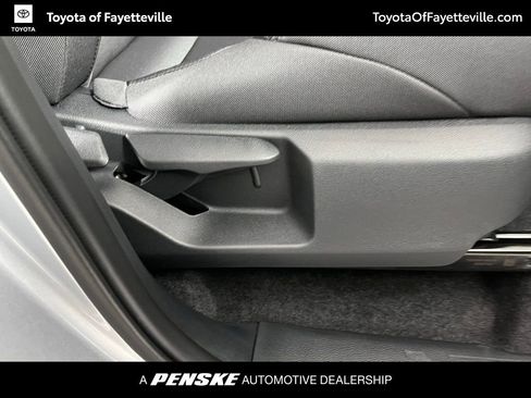 New 2025 Toyota Tacoma SR5 image 11