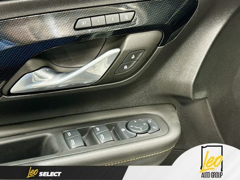 Used 2024 GMC Terrain AT4 w/ Tech Package AWD/4WD image 20