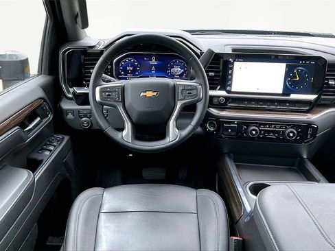 Used 2024 Chevrolet Silverado 2500 LT w/ All Star Edition image 5