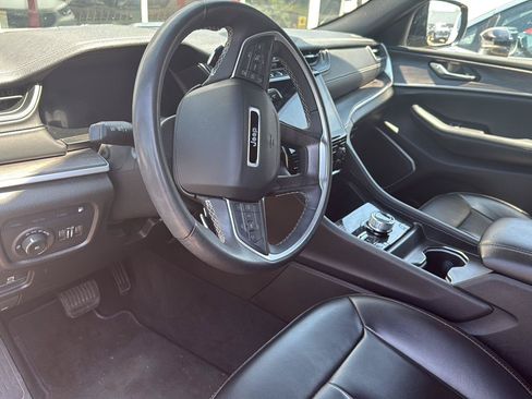 Used 2024 Jeep Grand Cherokee Limited 4xe AWD/4WD image 10