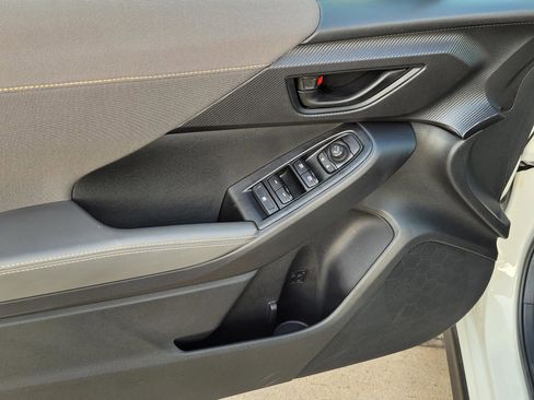 Certified 2025 Subaru Crosstrek 2.5i Sport w/ Crosstrek Mirror Package AWD/4WD image 4