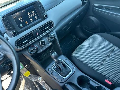 Used 2019 Hyundai Kona SE image 16