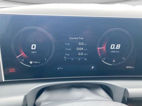Used 2025 Hyundai Santa Cruz SEL AWD/4WD image 14