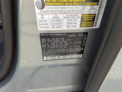 New 2025 Volkswagen ID. Buzz 1st Edition image 41