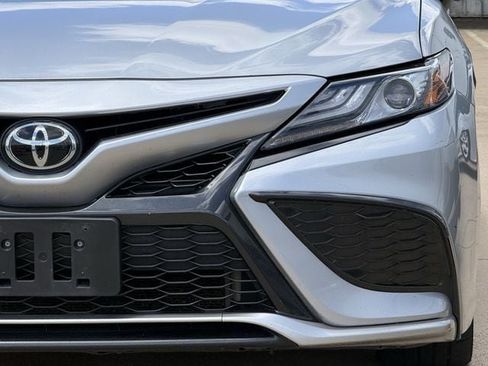 Used 2024 Toyota Camry XSE FWD image 8