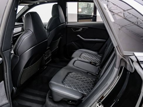 Used 2023 Audi SQ8 Prestige image 27