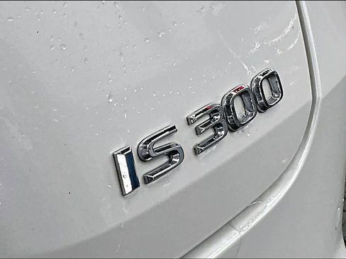 Used 2023 Lexus IS 300 w/ Premium Package RWD image 9