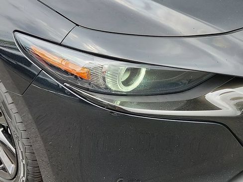 Used 2024 MAZDA MAZDA3 s FWD image 9