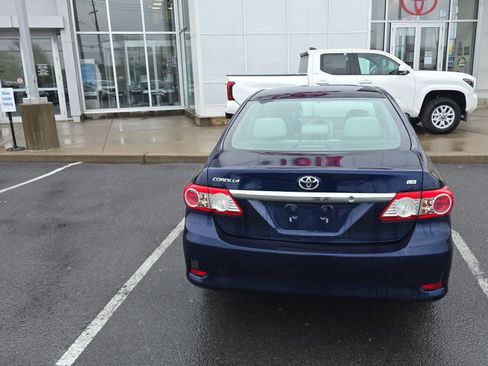 Used 2013 Toyota Corolla LE FWD image 10