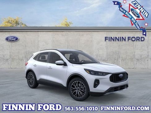 New 2025 Ford Escape SE w/ PHEV Premium Package FWD image 1