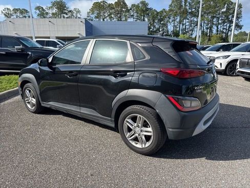Used 2022 Hyundai Kona SE FWD image 10