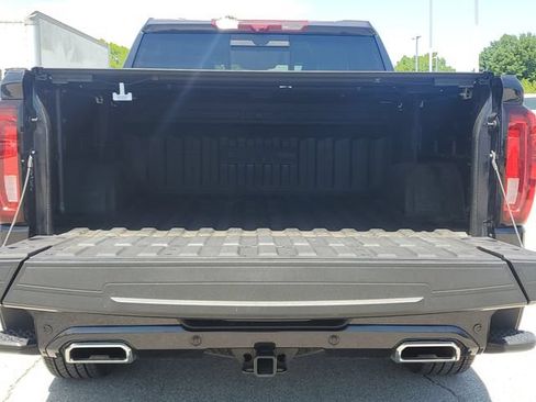 Used 2025 GMC Sierra 1500 Denali Ultimate AWD/4WD image 10
