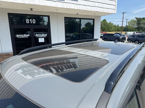 Used 2025 Hyundai Santa Fe Limited FWD image 12