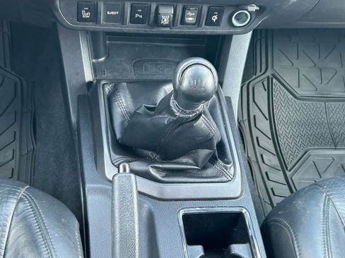 Used 2019 Toyota Tacoma TRD Off-Road w/ TRD Premium Off Road Package image 22