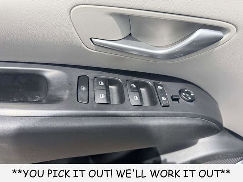 Used 2022 Hyundai Tucson SEL FWD image 13