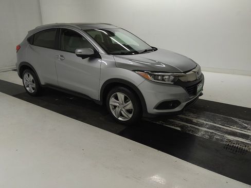 Used 2019 Honda HR-V EX image 11