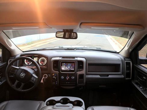 Used 2015 RAM 1500 Express image 5