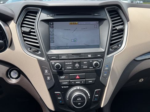 Used 2017 Hyundai Santa Fe Sport AWD/4WD image 21