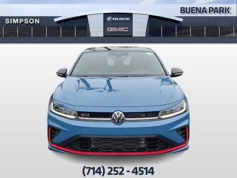 Used 2025 Volkswagen Jetta GLI Autobahn image 3