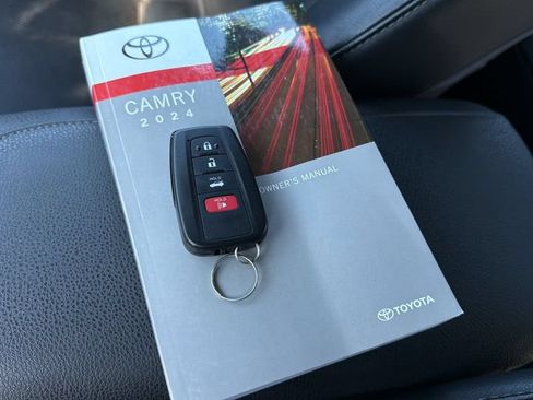 Used 2024 Toyota Camry XLE w/ Cold Weather Package FWD image 32