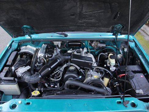 Used 1994 Ford Ranger XLT image 17
