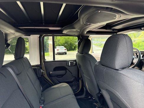 New 2025 Jeep Wrangler Unlimited Sport AWD/4WD image 33