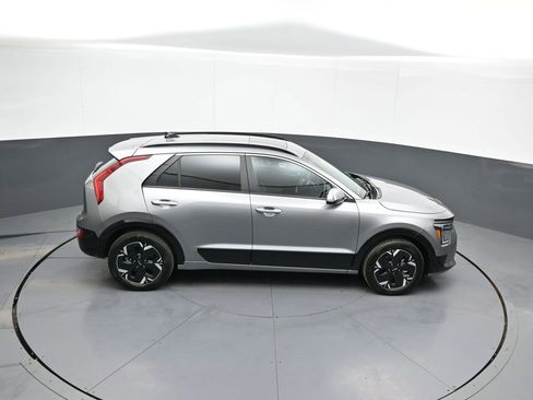 New 2025 Kia Niro Wave w/ Wave Preserve Package image 38