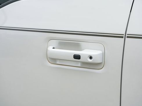 Used 2017 Ford F250 Lariat w/ Lariat Ultimate Package image 15