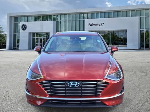 Used 2023 Hyundai Sonata SE image 2