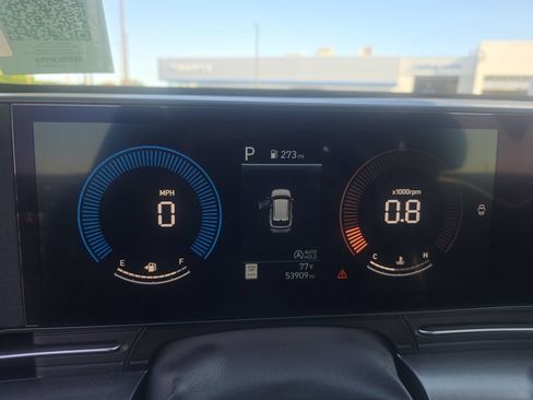 Used 2024 Hyundai Kona SE AWD/4WD image 13