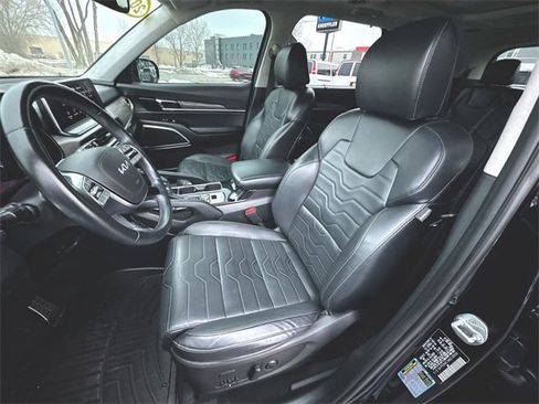 Used 2022 Kia Telluride SX w/ SX Prestige Package image 20
