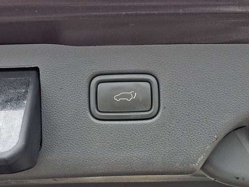 Used 2020 Kia Sorento SX image 31