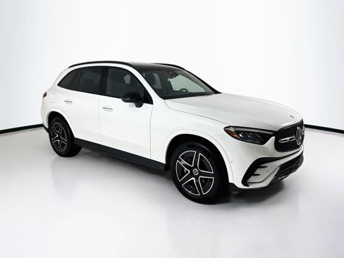 Certified 2026 Mercedes-Benz GLC 300 4MATIC image 1
