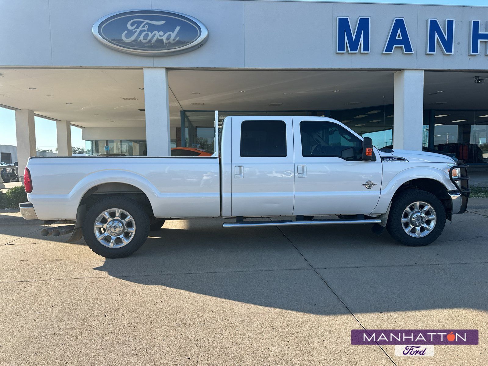 Used 2016 Ford F350 Lariat w/ Lariat Interior Package AWD/4WD image 1