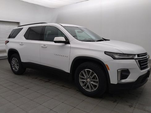 Used 2023 Chevrolet Traverse LT FWD image 11